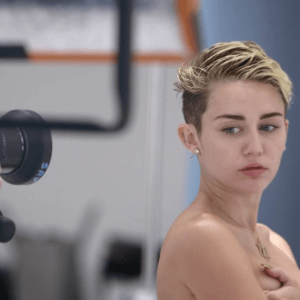 Miley Cyrus The Movement DVD